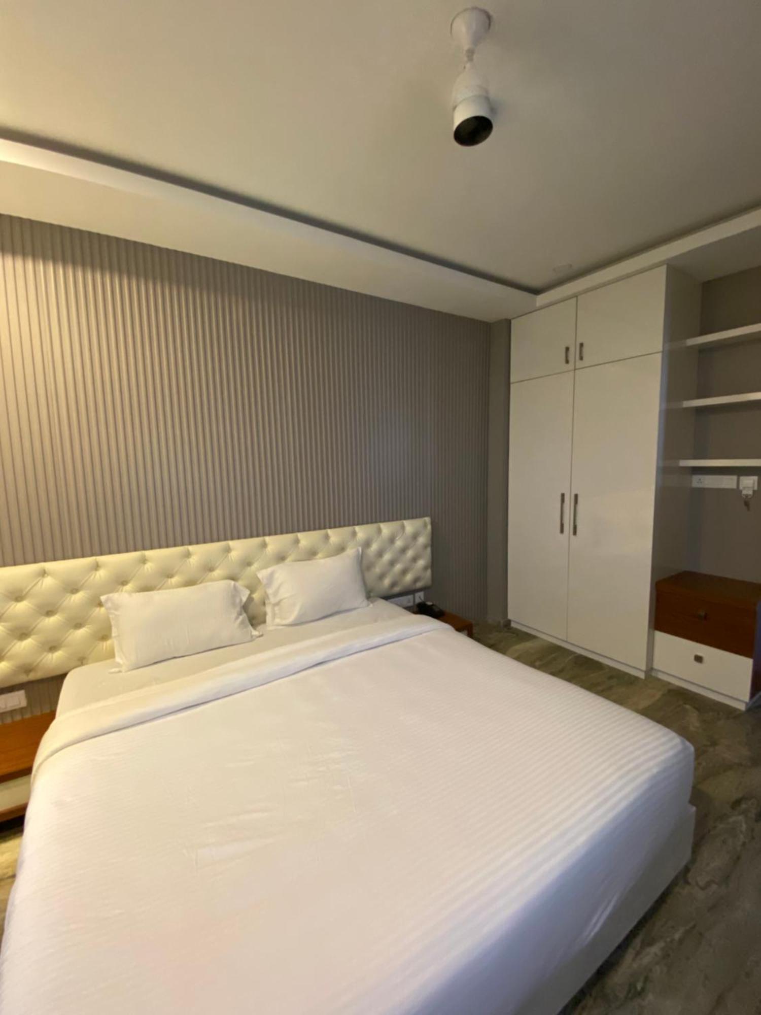 Barkah Inn Kannur Eksteriør billede